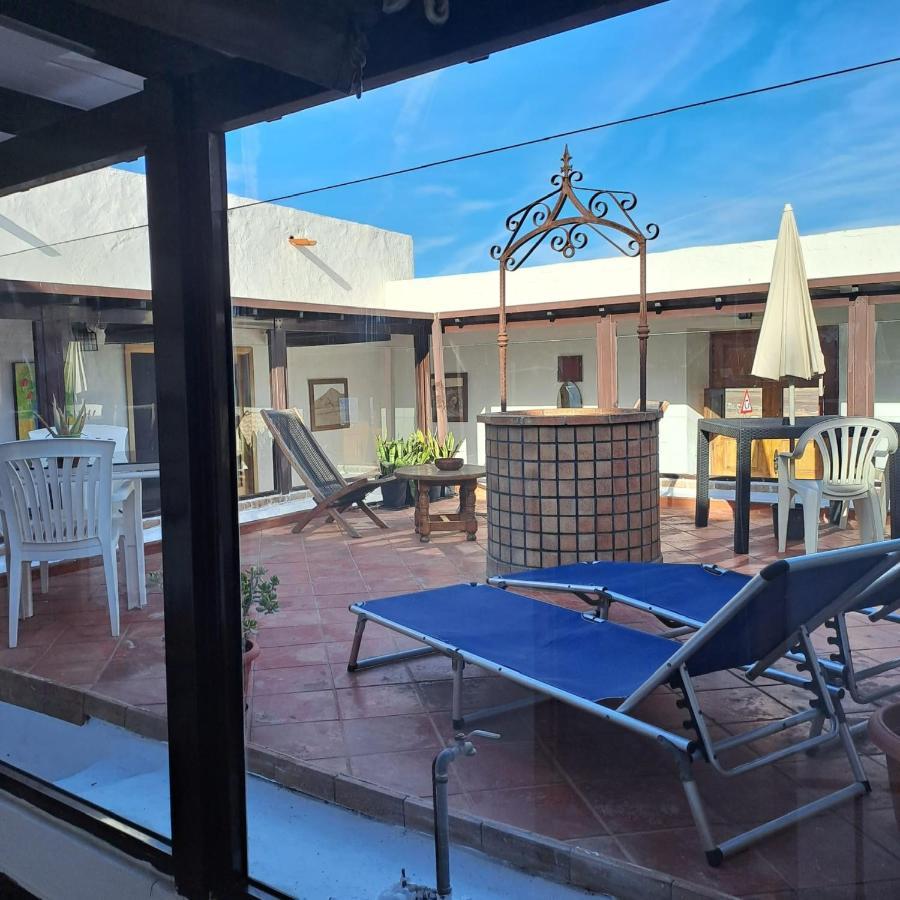 Casona La Orilla 1908 Tias Bed & Breakfast Exterior foto